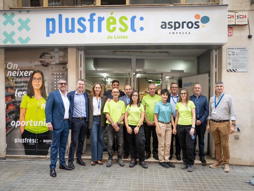 Plusfresc i Aspros Empresa inauguren el primer supermercat amb una plantilla formada per professionals amb discapacitat